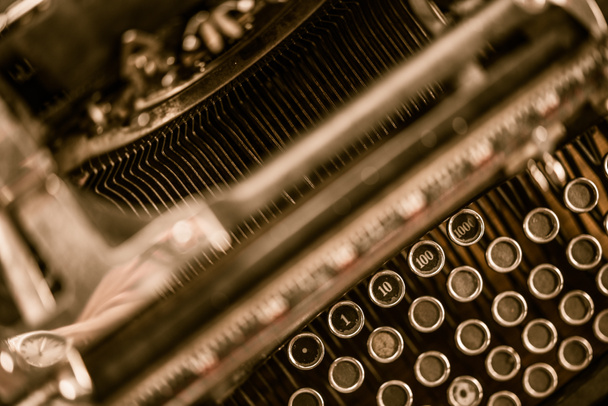 Escritor fantasma máquina de escribir
 - Foto, Imagen