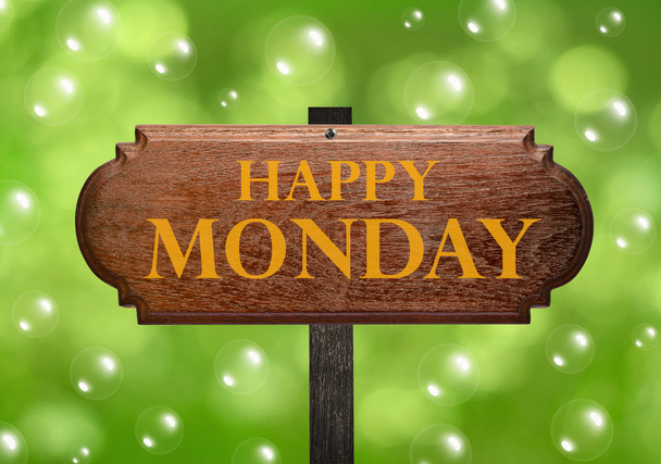 Teakholz-Schild mit "Happy Monday" -Botschaft - Foto, Bild