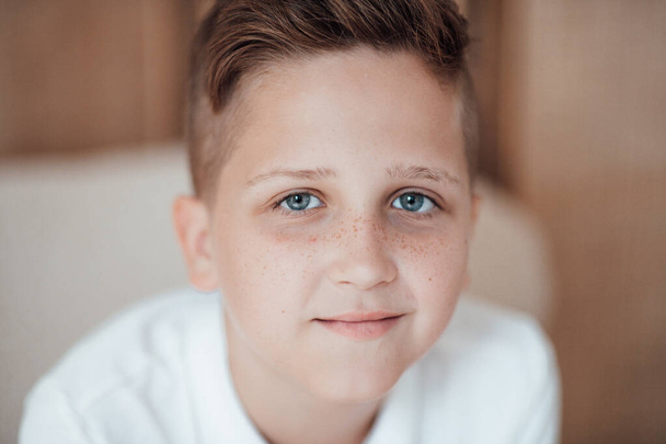 close up portrait of little boy - Foto, immagini