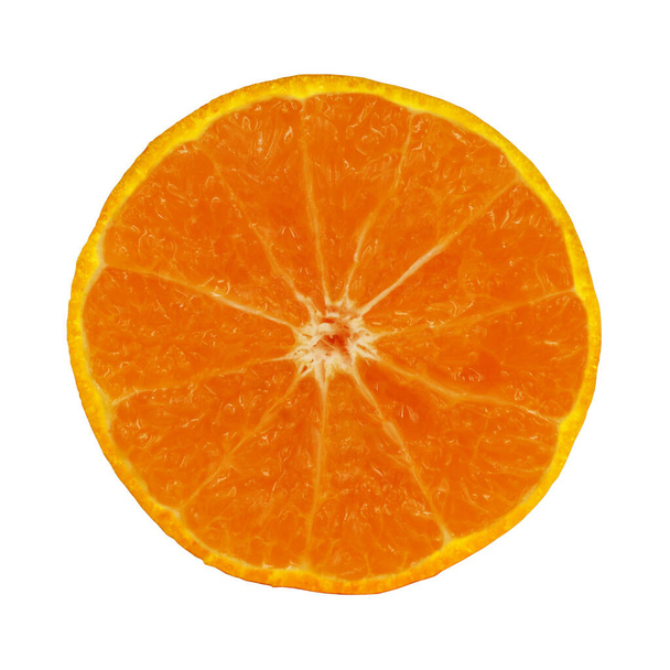Fruta naranja cortada por la mitad. - Foto, Imagen