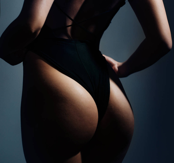 Fashion art photo of beautiful sensual woman. Beautiful girl posing nude body. Fashion girls with perfect body. Female body silhouette. - Valokuva, kuva