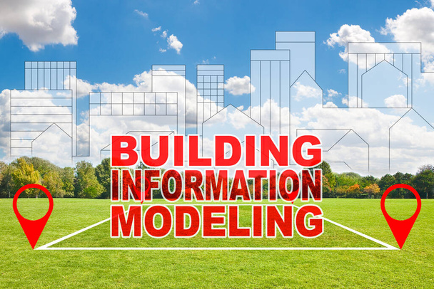 Building Information Modeling - BIM - ένας νέος τρόπος αρχιτεκτονικής σχεδιασμού - έννοια με ελεύθερο κενό οικόπεδο και σύγχρονο αστικό τοπίο στο παρασκήνιο - Φωτογραφία, εικόνα