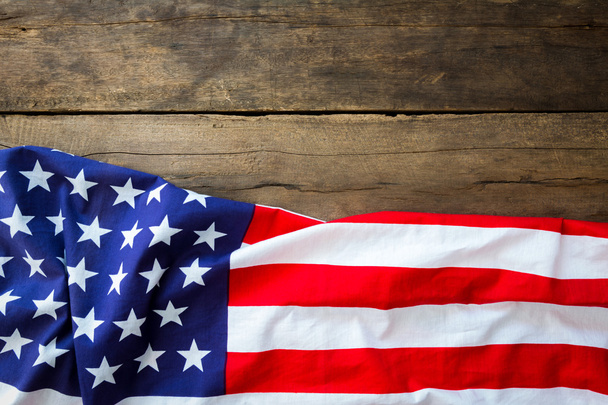 American flag on wood background - Foto, afbeelding