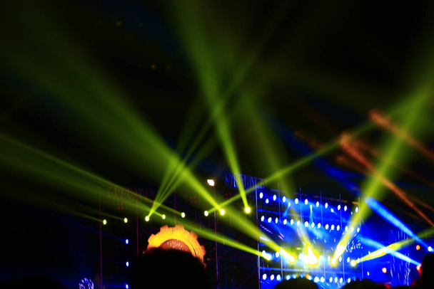 Efeito de iluminação de palco no escuro, imagens de close-up  - Foto, Imagem
