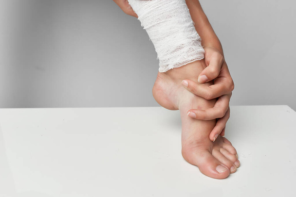 traumatologia delle gambe fasciate problemi di salute primo piano - Foto, immagini