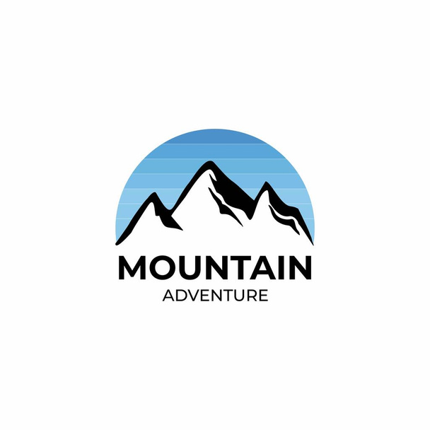 montagna avventura logo azienda all'aperto con gradazione cielo blu - Vettoriali, immagini