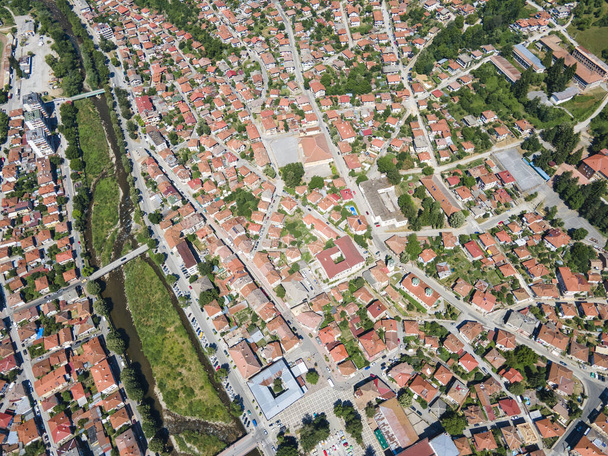 Aerial view of town of Teteven at Balkan Mountains, Lovech region, Bulgaria - Foto, Bild