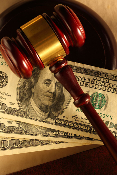 Wooden gavel and banknotes - Photo, Image