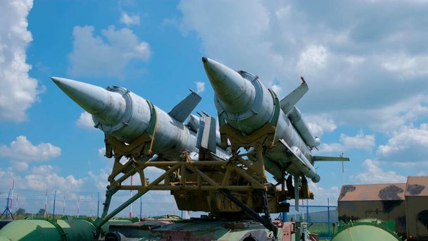 Vojenské rakety na výstavě v skanzenu - Fotografie, Obrázek