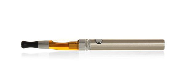 Electronic cigarette on white background - Foto, afbeelding