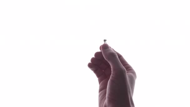 Πρόσωπο κάνει χειραψία με λευκό φόντο - Πλάνα, βίντεο
