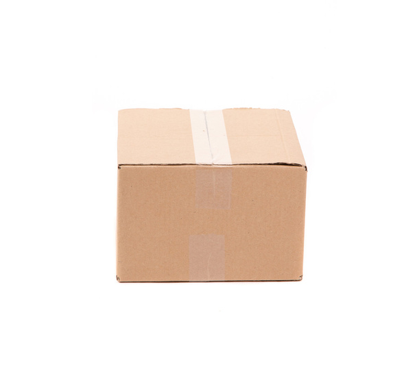 Simple brown carton box - Foto, imagen