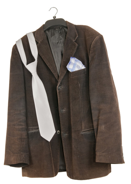 Chaqueta, corbata, pañuelo vieja y sucia de terciopelo marrón. Aislado sobre blanco
 - Foto, imagen