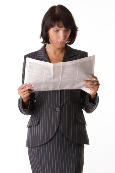 Geschäftsfrau liest Zeitung - Foto, Bild