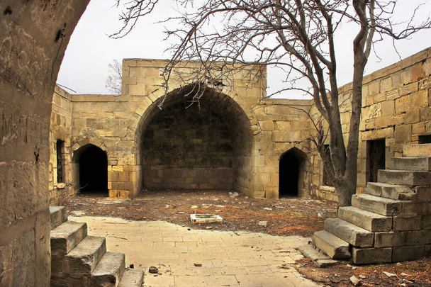 Ancient caravanserai Garachi. Sangachal. Azerbaijan. - Foto, Imagen