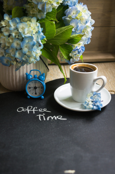 Hora del café mañana
 - Foto, imagen