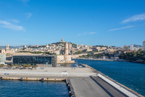 Marseillen sataman ja alueen saarten löytäminen toukokuussa, Ranska - Valokuva, kuva