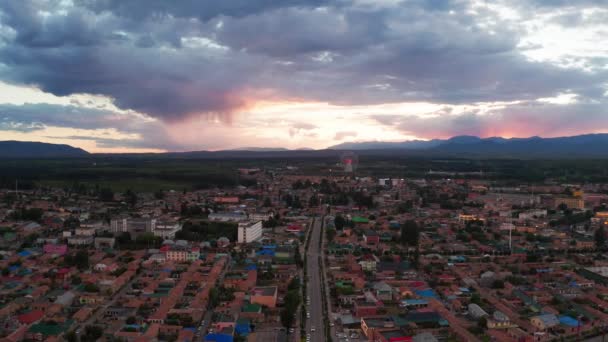 Sunset kilátás a törökök Bagua City. - Felvétel, videó