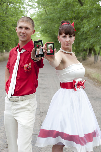 наречений і наречена
 - Фото, зображення