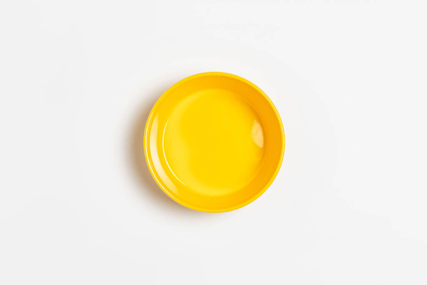Glass food container with plastic lid isolated on white background. Storage container.High-resolution photo. - Photo, Image