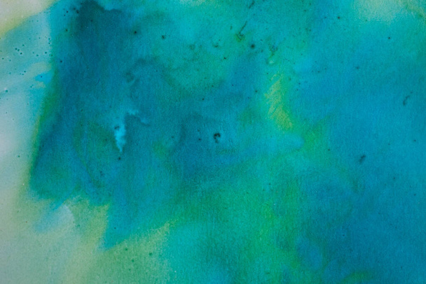 kék és zöld festék Absztrakt művészet háttér textúra akvarell, papír Modern Folyadék Art Festés Alkohol festék Mix kreatív design poszterek, kártyák, meghívók, háttérképek. - Fotó, kép
