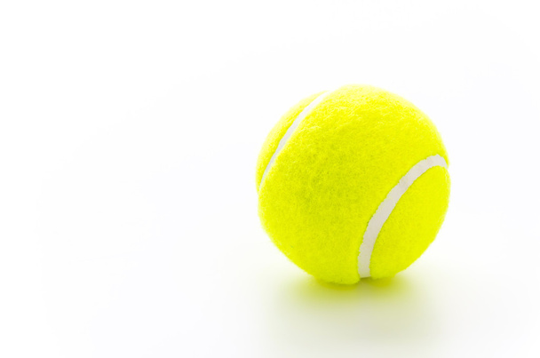Pelotas de tenis aisladas en blanco
 - Foto, Imagen