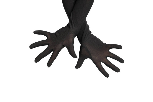 Donna con lunghi guanti neri che vogliono o chiedono qualcosa di isolato su uno sfondo bianco . - Foto, immagini