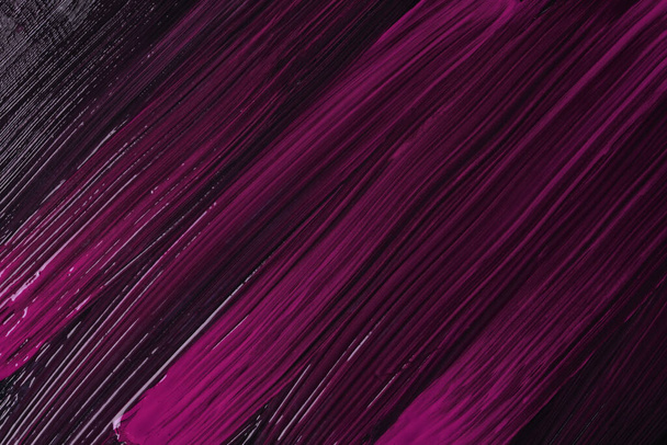Abstracto fluido arte fondo púrpura oscuro y negro colores. Marmol líquido. Pintura acrílica sobre lienzo con gradiente de vino. Fondo de acuarela con patrón rayado. - Foto, imagen