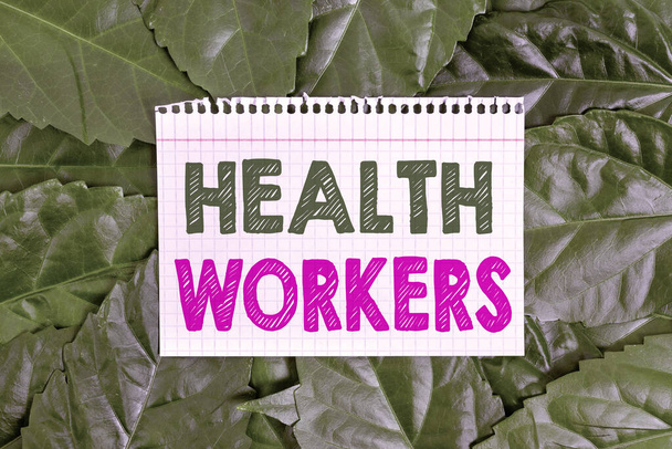 Τίτλος κειμένου που παρουσιάζει τους εργαζόμενους στον τομέα της υγείας. Ιδέες για την προστασία της υγείας των κοινοτήτων τους Ιδέες για την Προστασία της Φύσης, Νέα Σχέδια Περιβαλλοντικής Διατήρησης - Φωτογραφία, εικόνα