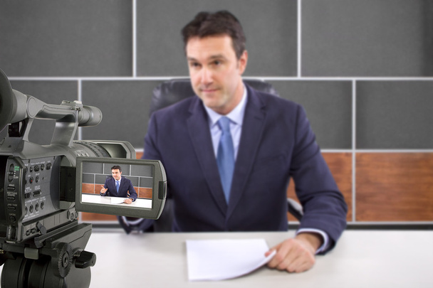 Camera recording male reporter - Foto, afbeelding