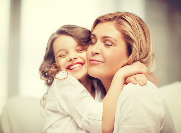 mother and daughter - Foto, afbeelding