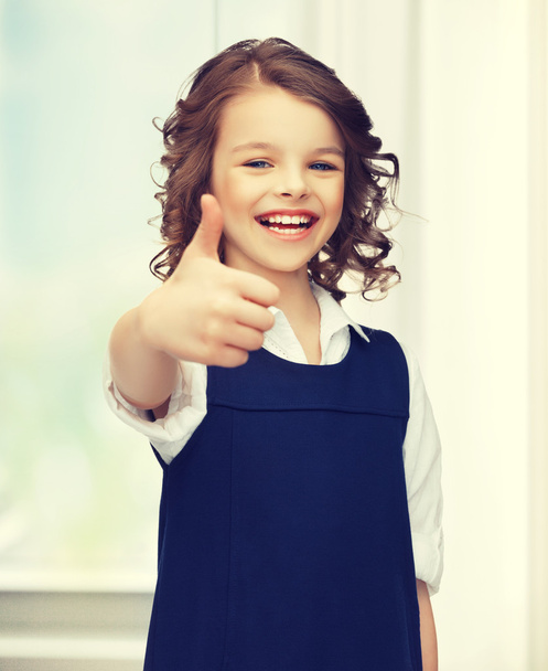 pre-teen girl showing thumbs up - Photo, Image
