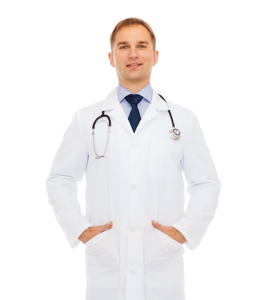 smiling male doctor with stethoscope - Zdjęcie, obraz