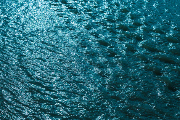 Water reflections with bokeh background - Φωτογραφία, εικόνα