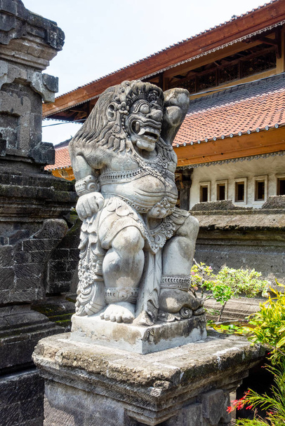 A mythological statue in Bali, Indonesia - Valokuva, kuva