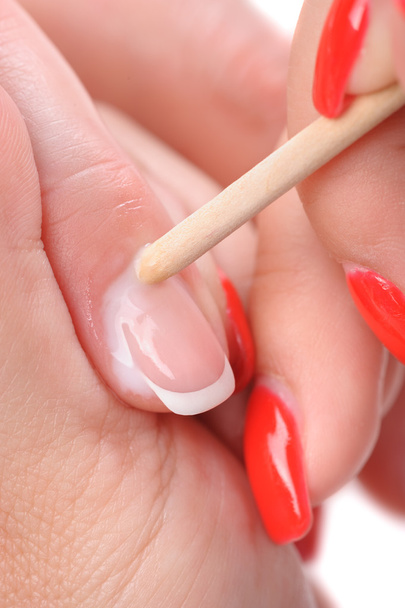 manicure stosowania - czyszczenie naskórek - Zdjęcie, obraz