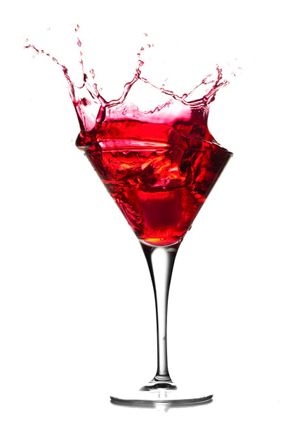Red cocktail splash on white background - Фото, зображення
