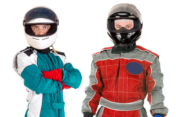 Pilotos de carreras posando con casco aislado en blanco - Foto, Imagen