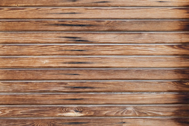 Fondo de pared de madera Shabby. Tableros de carpintería obsoletos, panel. Superficie de textura de madera para diseño y decoración. Textura grunge de tablón de madera horizontal marrón oscuro. Fondo natural. Copiar espacio - Foto, imagen