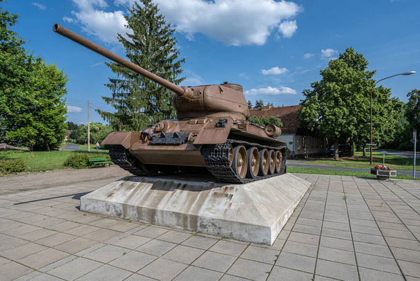 Pomnik drugiej wojny światowej w Kienitz, Niemcy - Zdjęcie, obraz
