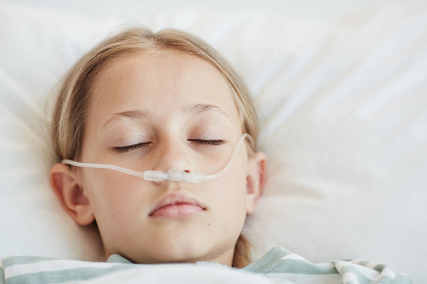 Child in Hospital - Foto, afbeelding
