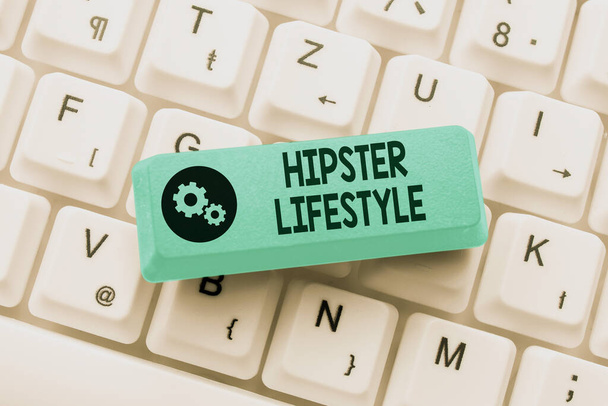 Tekstitys esittää Hipster Lifestyle. Käsitteelliset valokuvavalinnat ja musiikkiharrastukset jäävät valtavirran ulkopuolelle Abstrakti Online-rekisteröintiprosessi, Kirjoittaminen Henkilökohtaiset tiedot - Valokuva, kuva
