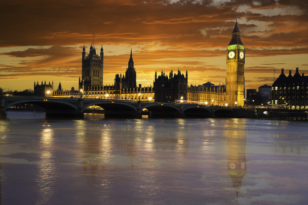 Pôr do sol de Westminster
 - Foto, Imagem
