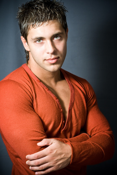 Portrait of sexy young man with muscular body - Foto, imagen