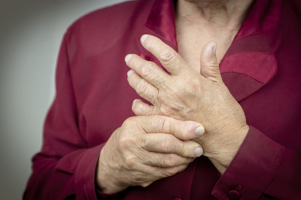 rheumatoid arthritis karfájdalom