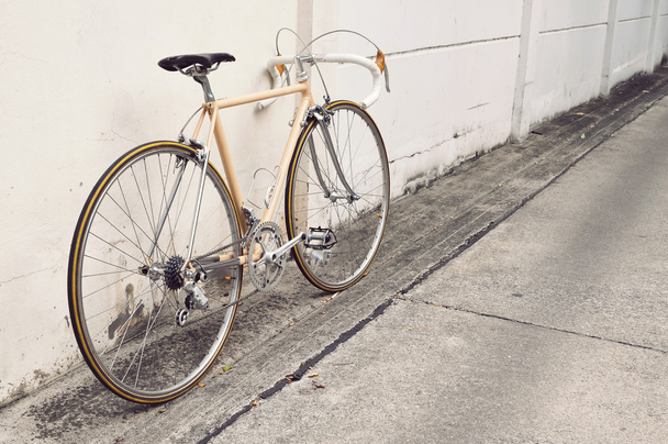 Vintage weg fiets - Foto, afbeelding