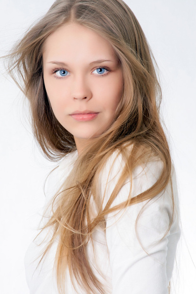 Portrait of beautiful young woman  - Fotografie, Obrázek