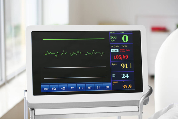 Dijital kan basıncı ve kalp atış hızı monitörü chc