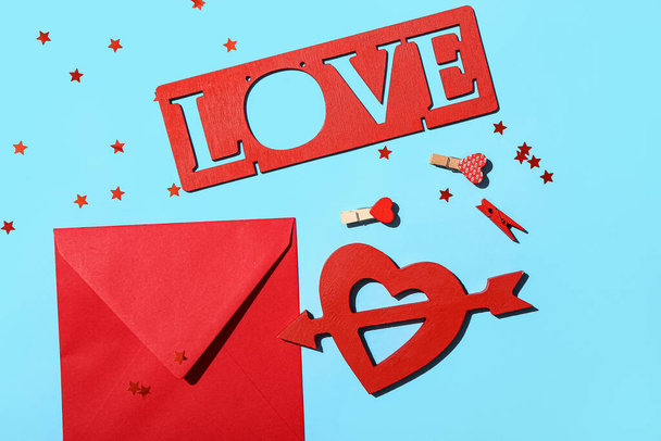 Beautiful composition for Valentine's Day on color background - Fotoğraf, Görsel