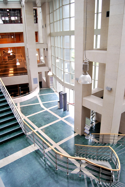 Zelené schody a velký sál - Fotografie, Obrázek